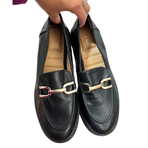 Kelly & Katie Women’s Y2K Size 9.5 Black Metal Accent Chunky Heel Loafers Preppy - Picture 4 of 13